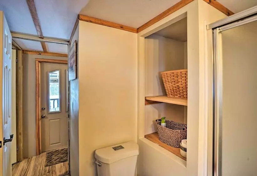 Cozy Catskills Home W/ Pond On 2 Acres!