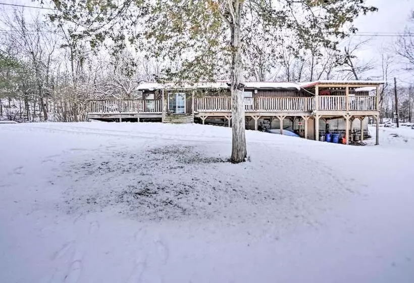 Cozy Catskills Home W/ Pond On 2 Acres!
