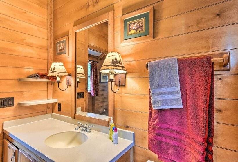 Pet Friendly Marble Cabin W/ Deck, Grill, Fire Pit