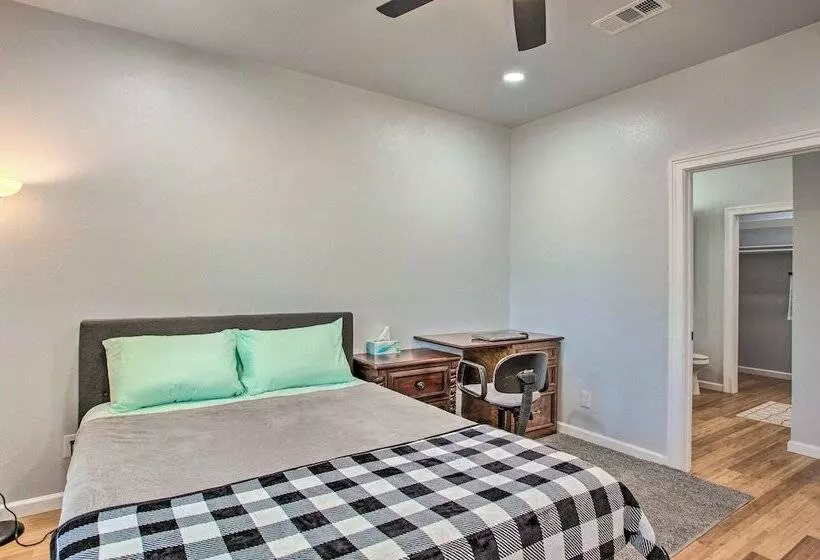 Denison Home W/ Balcony: Walk To Downtown!