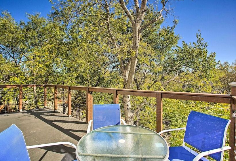 Denison Home W/ Balcony: Walk To Downtown!