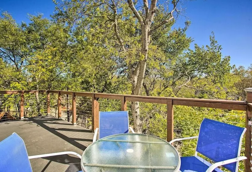 Denison Home W/ Balcony: Walk To Downtown!