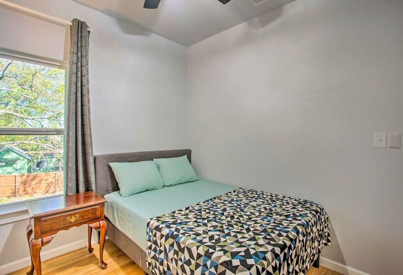 Denison Home W/ Balcony: Walk To Downtown!