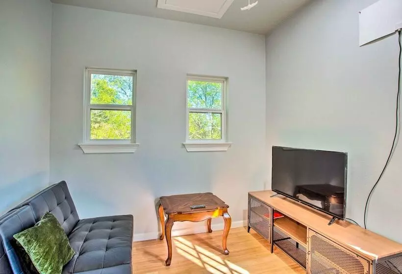 Denison Home W/ Balcony: Walk To Downtown!