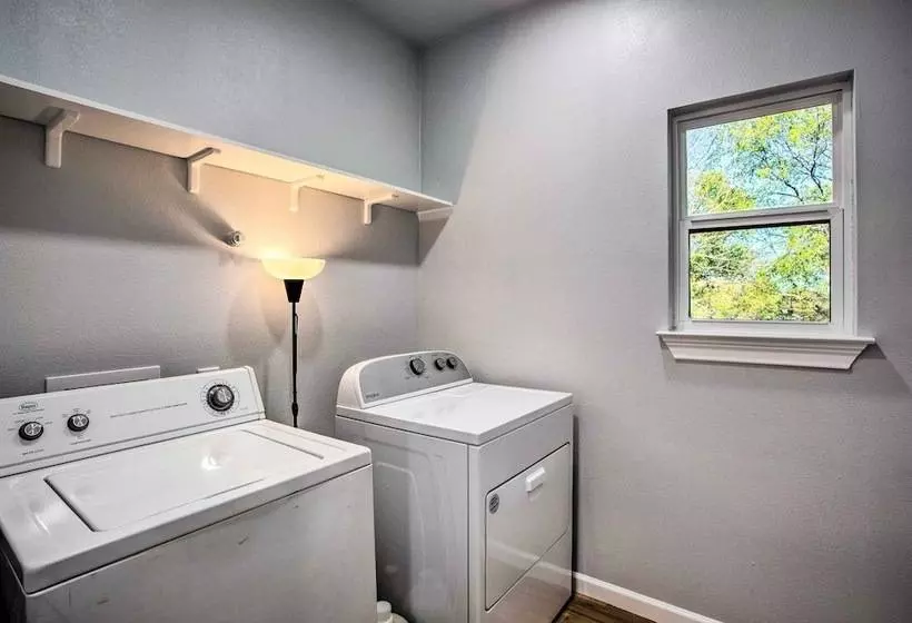 Denison Home W/ Balcony: Walk To Downtown!