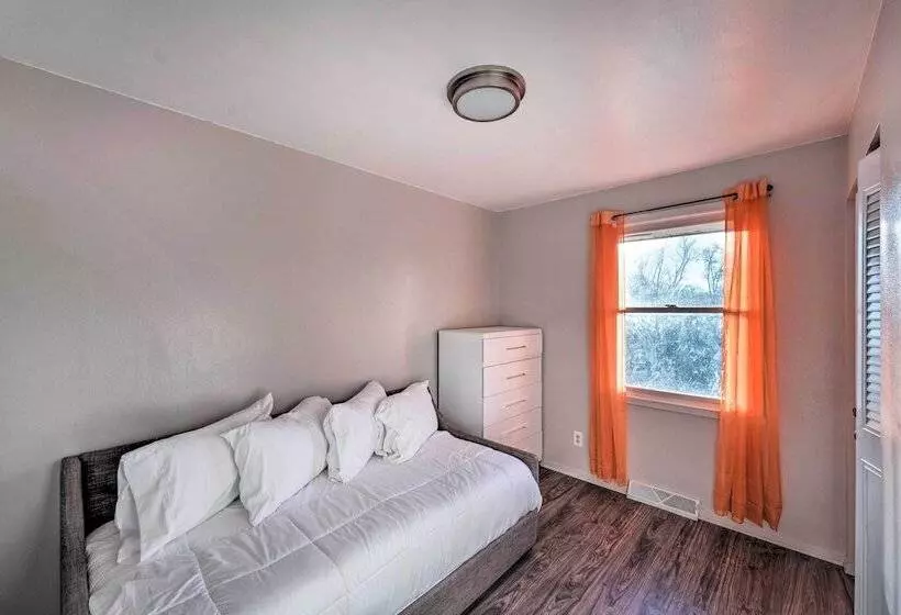 Family Friendly Rockford Home W/ Private Yard!