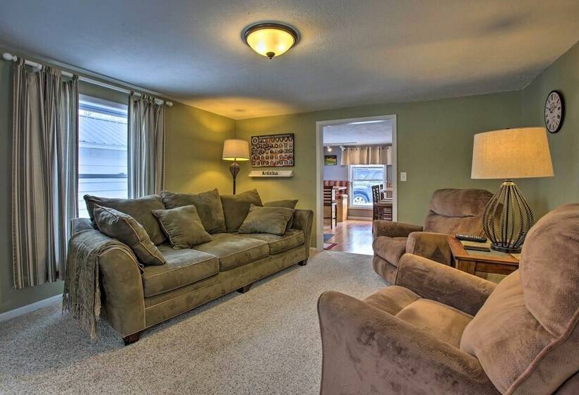 Fife Lake Farmhouse: Peaceful Yard & Fire Pit!