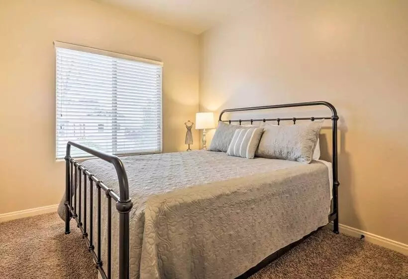 Home W/ Yard+atv Access To Sand Hollow State Park!