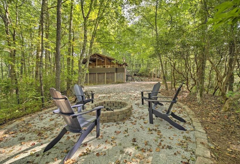 Fire Pit & Grill: Cozy Cabin In Lake Toxaway!