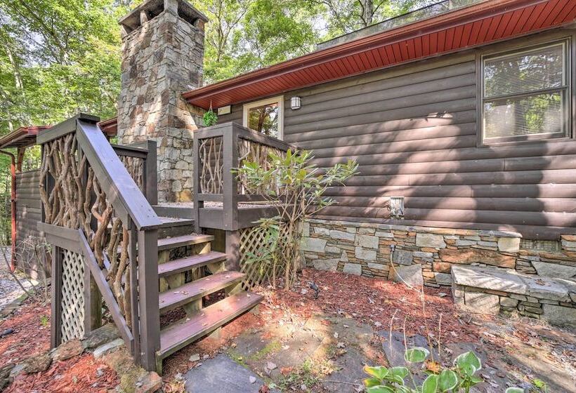 Fire Pit & Grill: Cozy Cabin In Lake Toxaway!