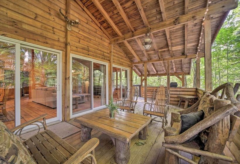 Fire Pit & Grill: Cozy Cabin In Lake Toxaway!
