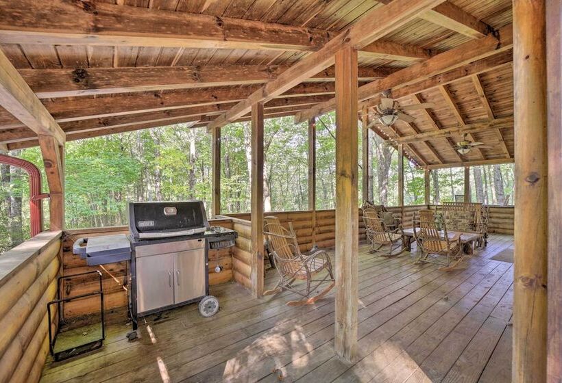 Fire Pit & Grill: Cozy Cabin In Lake Toxaway!
