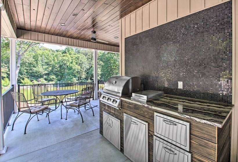 Lakefront Hot Springs Retreat W/ Deck & Grill
