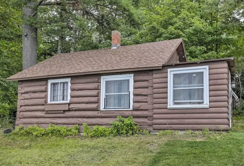 Lakefront Minocqua Cabin W/ Dock & Fire Pit!
