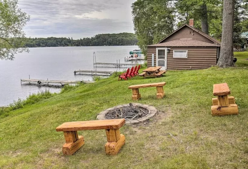 Lakefront Minocqua Cabin W/ Dock & Fire Pit!