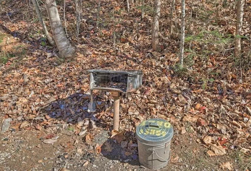 North Carolina Escape W/ Deck, Grill & Fire Pit!