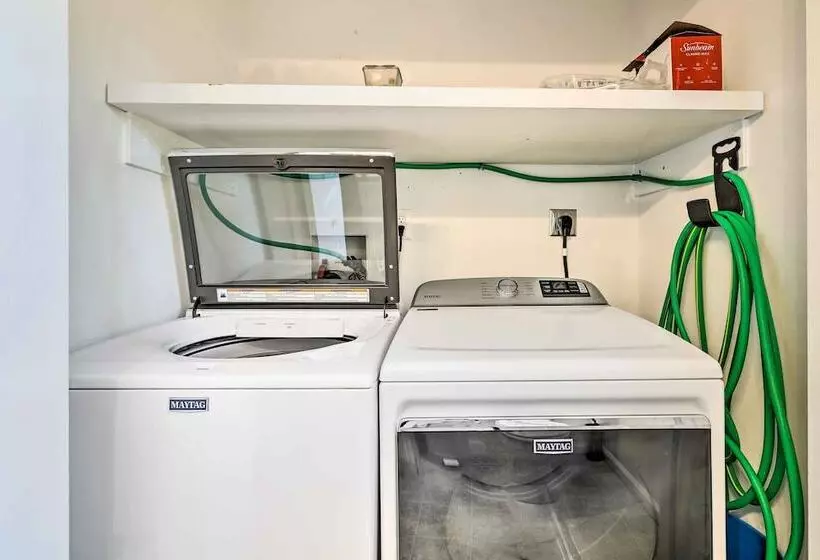 Hot Tub, Game Room: Peaceful Poconos Home!