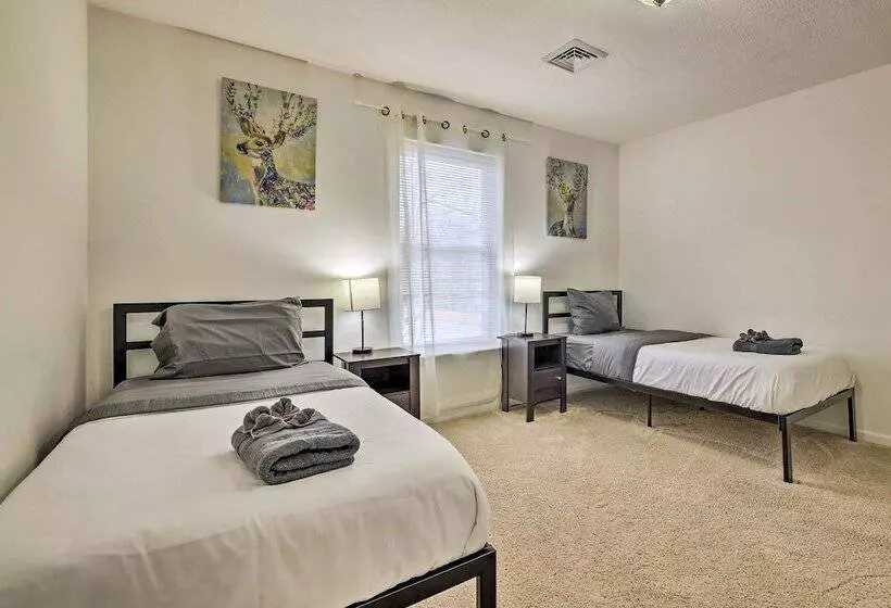 Hot Tub, Game Room: Peaceful Poconos Home!