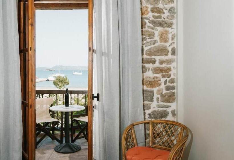 פנסיון Filanthi The Project