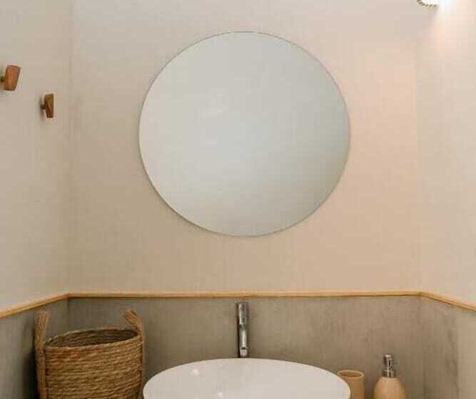 פנסיון Filanthi The Project