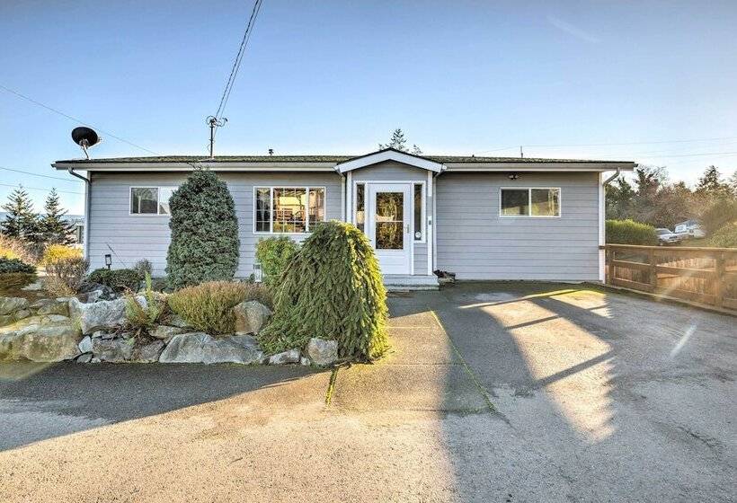 Pet Friendly North Bend Home W/ Bay Views!