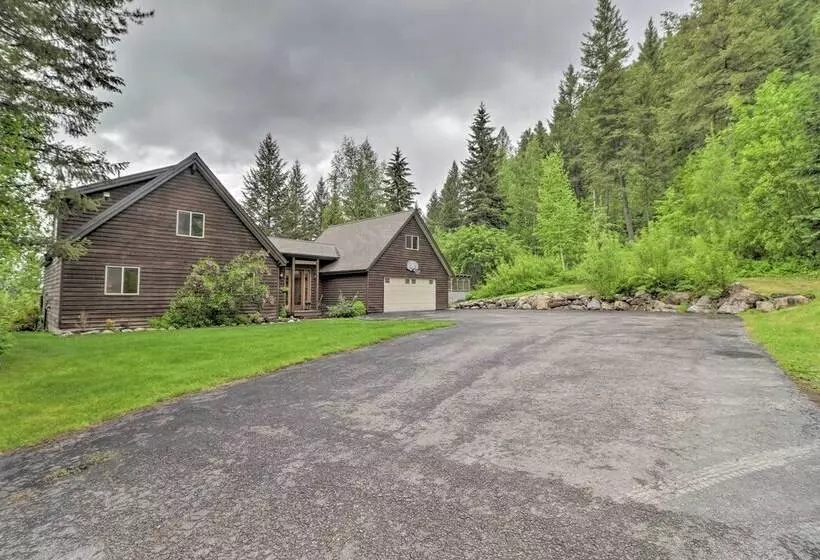 Quiet + Elegant Whitefish Home W/ Hot Tub