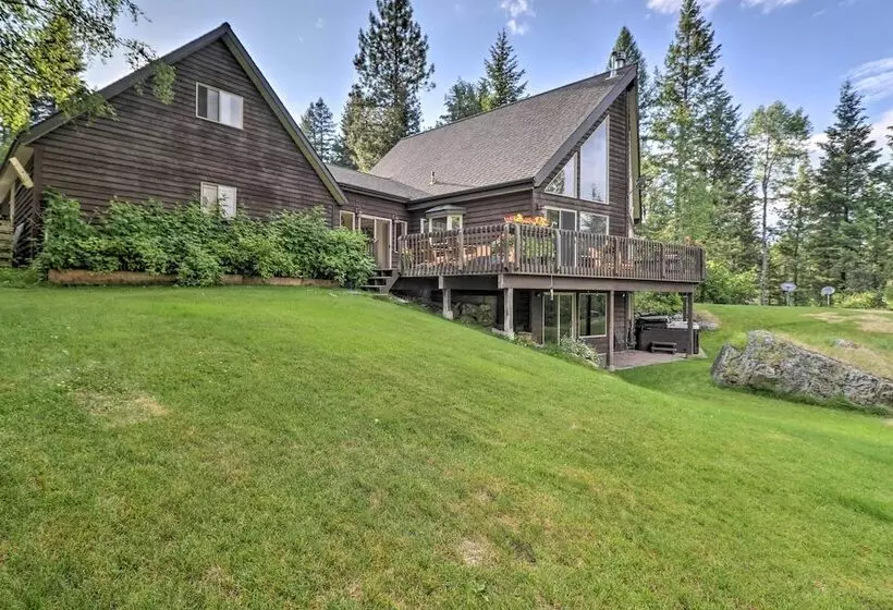 Quiet + Elegant Whitefish Home W/ Hot Tub