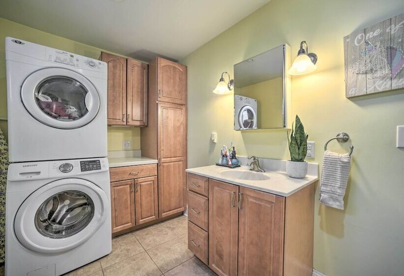 Quiet Oneonta Home   Walk To Historic Dtwn!