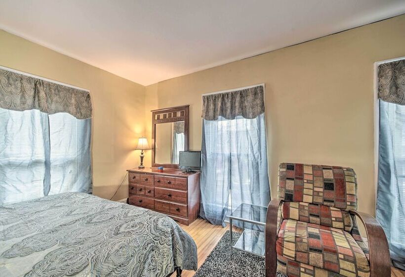 Quiet Oneonta Home   Walk To Historic Dtwn!