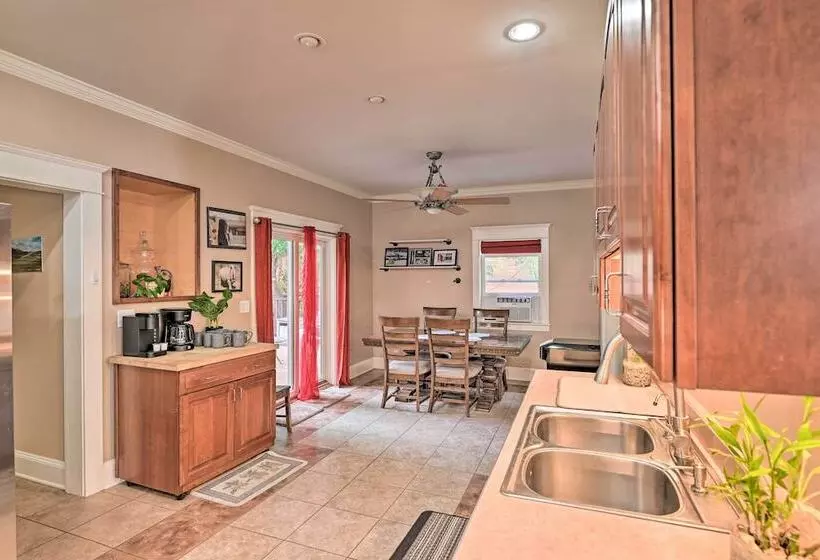 Quiet Oneonta Home   Walk To Historic Dtwn!