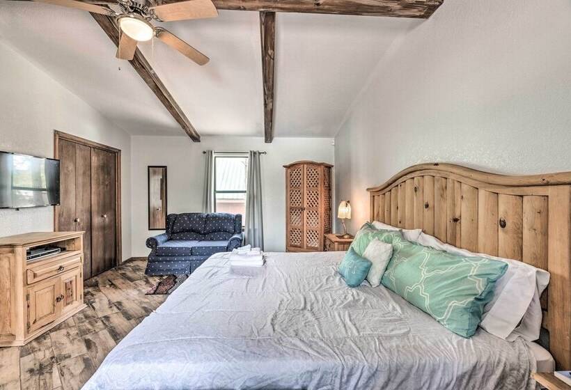 Ruidoso Family Cabin, Short Walk To Downtown!