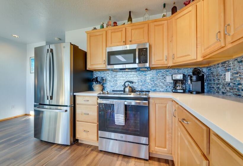 Sanderling Sea Cottages, Unit 10