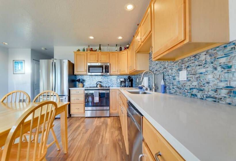 Sanderling Sea Cottages, Unit 10