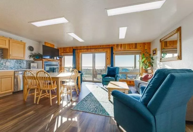 Sanderling Sea Cottages, Unit 10