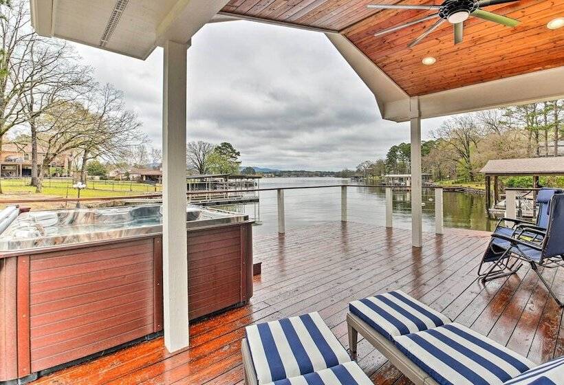 Boat Dock & Kayaks: Waterfront Hot Springs Home!