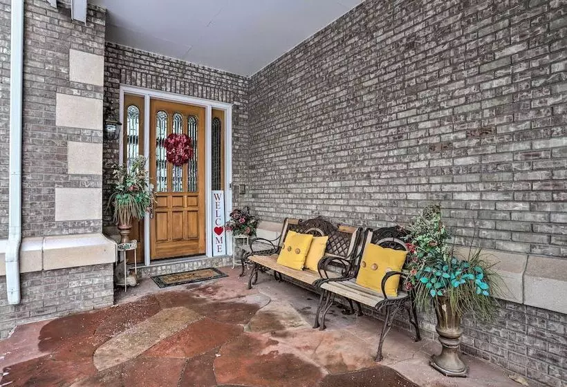 Spacious + Elegant Lone Tree Home Rental W/ Deck!