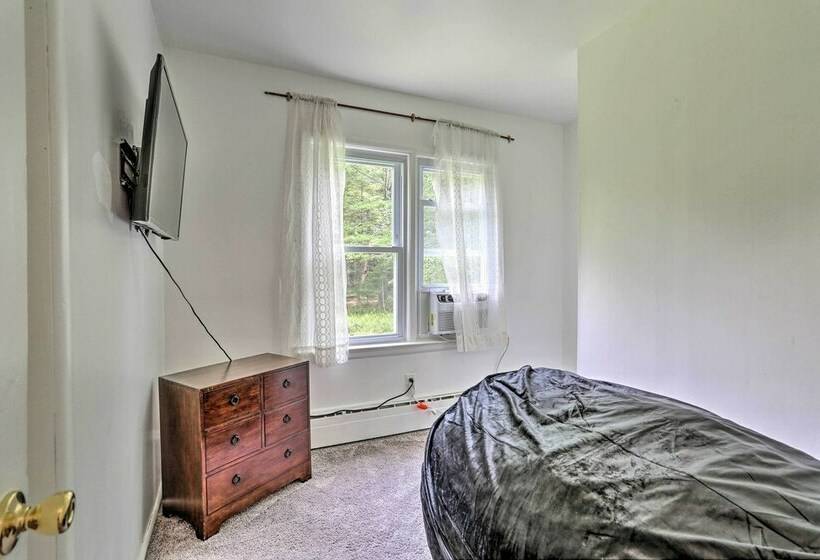 Spacious Sullivan County House W/ Fire Pit