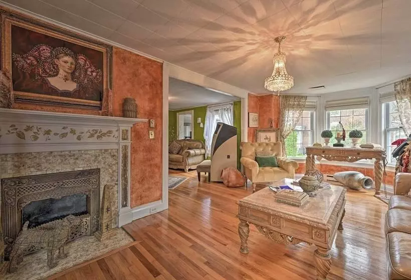 Unique & Historic Home Walk To Lake Champlain