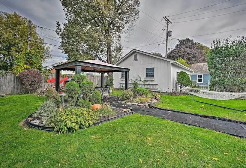 Unique & Historic Home Walk To Lake Champlain