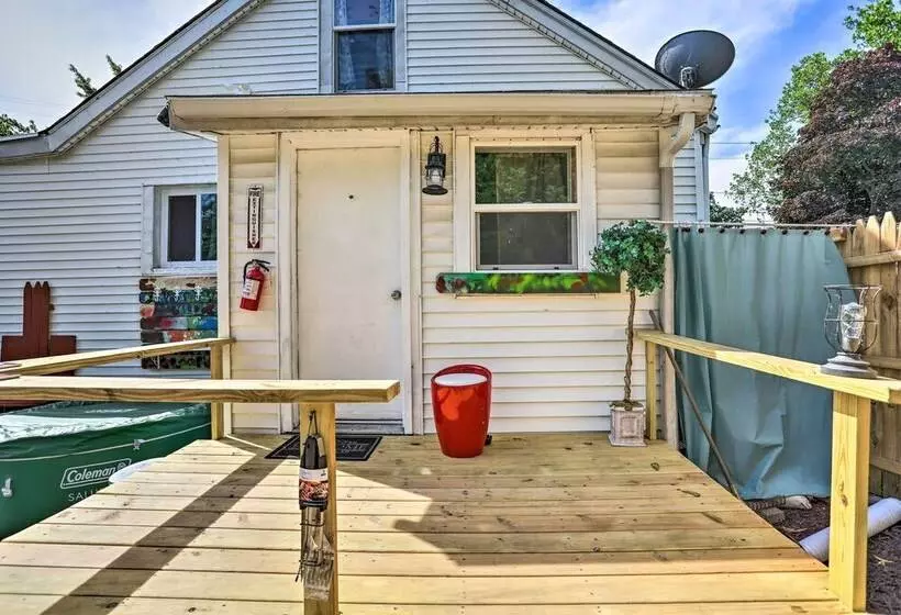 Unique Sandusky Home ~ 2 Blocks To Downtown!