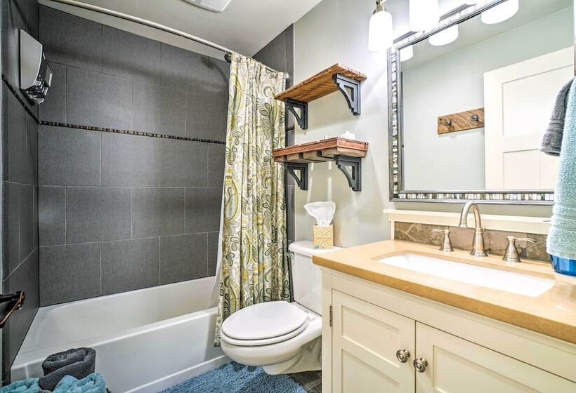 Cascade A Frame Cabin W/ Lake Views!