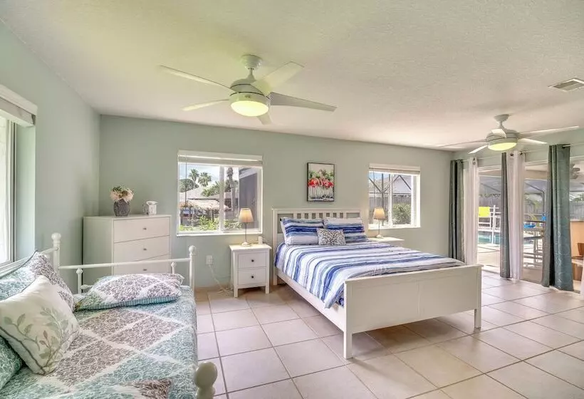 Waterfront Merritt Island Vacation Rental W/ Pool!
