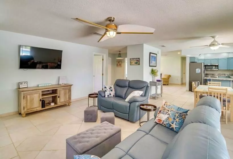Waterfront Merritt Island Vacation Rental W/ Pool!