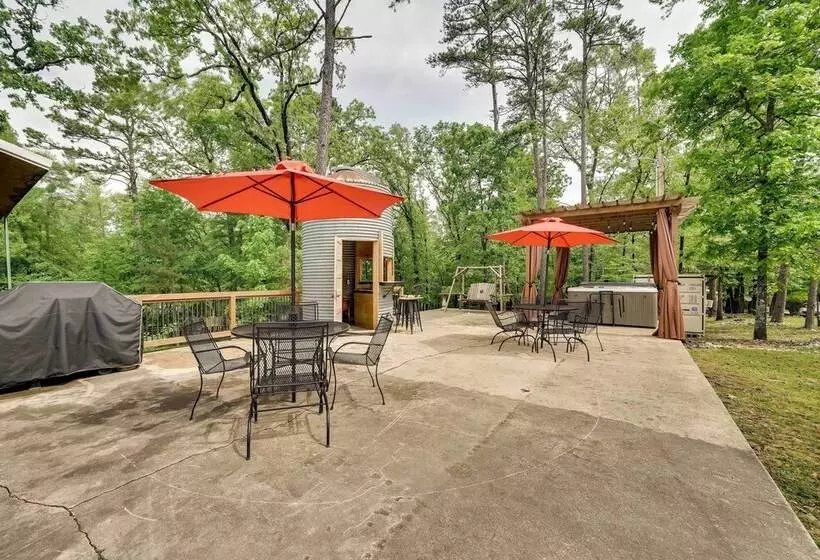 Western Daze  Broken Bow Cabin In Hochatown!