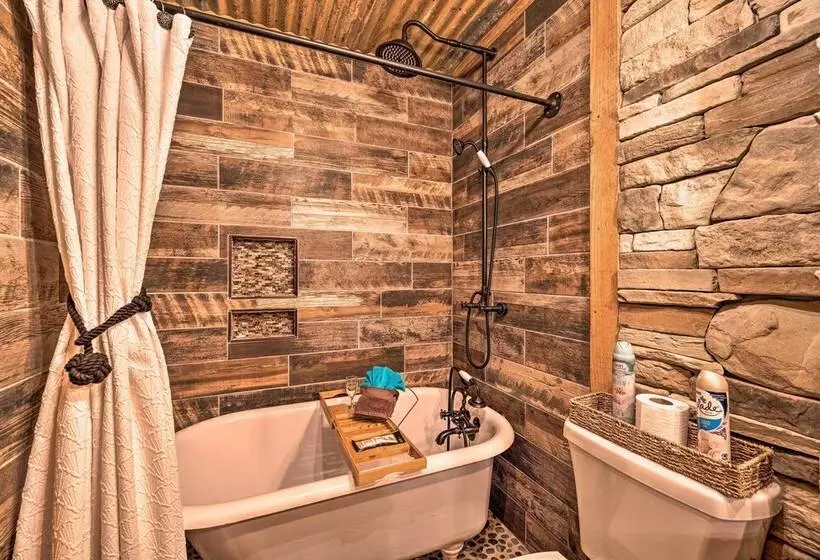 Western Daze  Broken Bow Cabin In Hochatown!