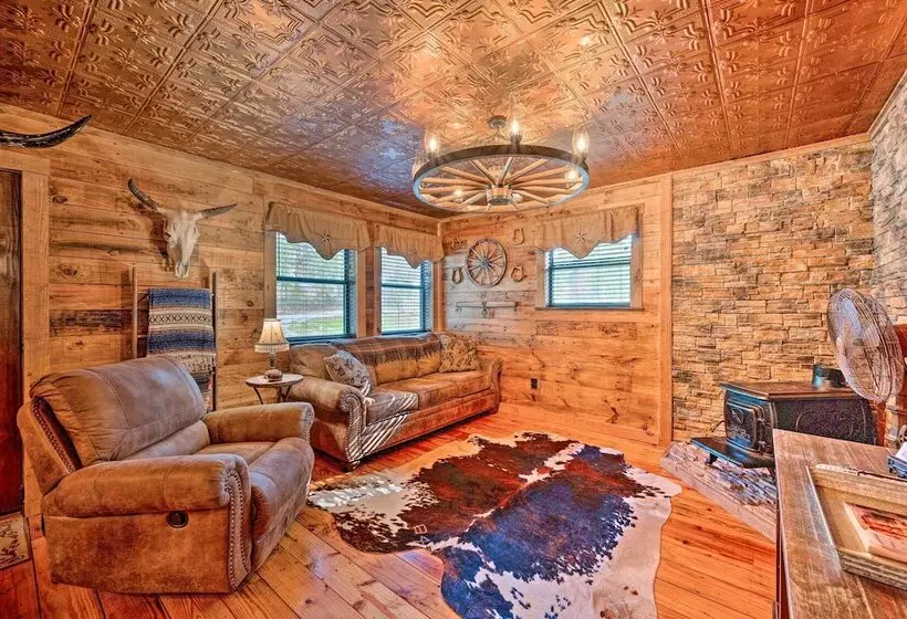 Western Daze  Broken Bow Cabin In Hochatown!