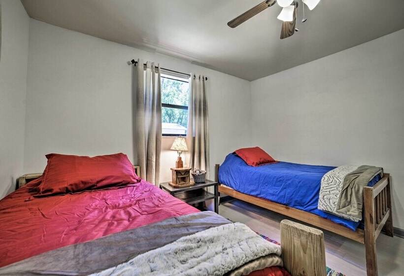 O Brien Home On ~ 1 Acre W/ Fire Pit   Near River!