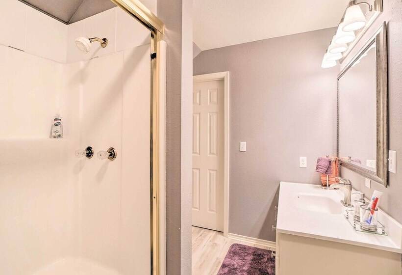 Afton Waterfront Retreat W/ Spacious Deck!