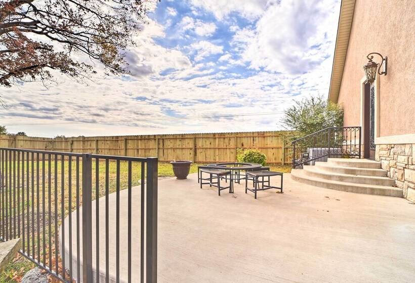 Afton Waterfront Retreat W/ Spacious Deck!