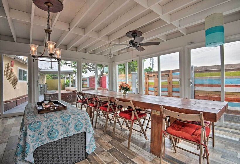 Arcadia Home W/ Sunroom & Deck In Central Location